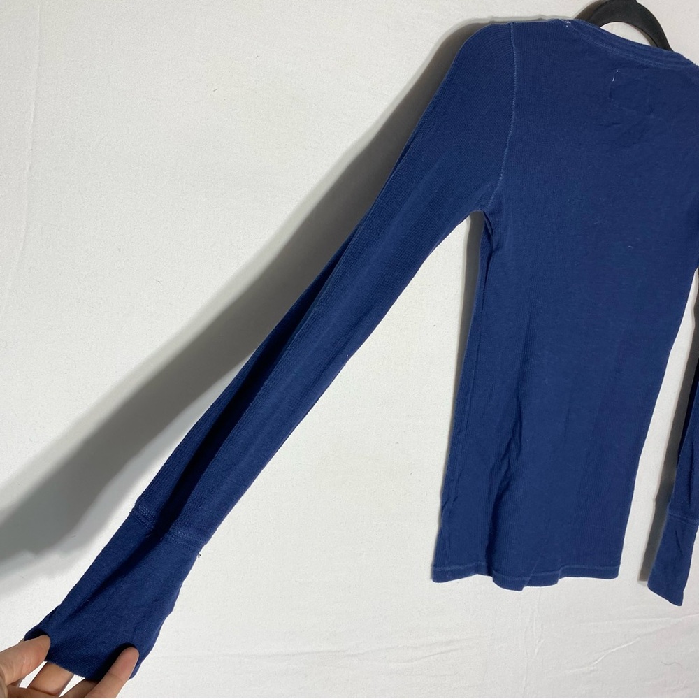 Vintage Y2K Aeropostale Dark Blue Long Sleeve Deep V Neck Ribbed Top M - Picture 12 of 15